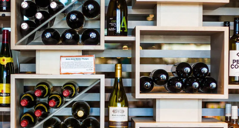 Guía Completa para Montar una Vinoteca