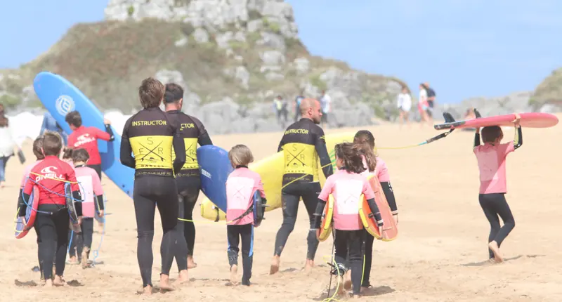 La Escuela de Surf Ris implanta TPV Online para su gestión centralizada. Cantabria